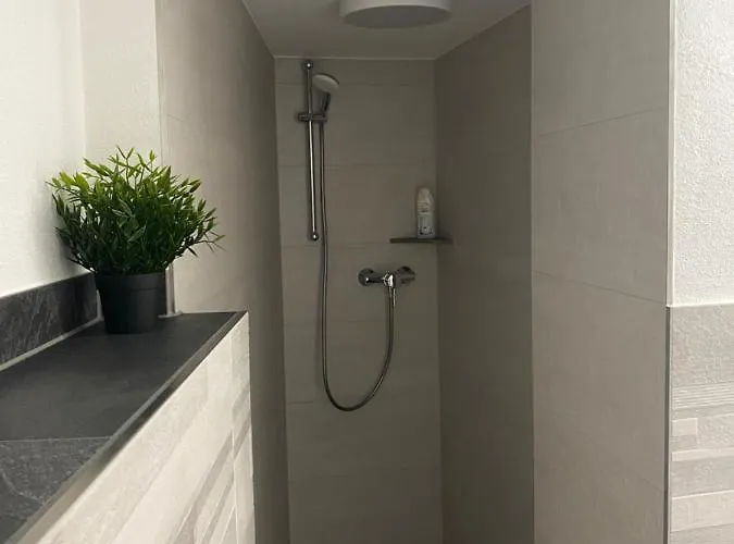 Romantic Bohemian Adenau, Center, Nahe Nuerburgring Appartamento *